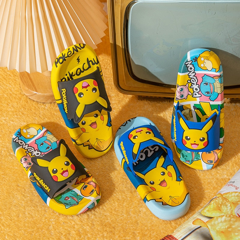 Chinelo Nuvem Pikachu Kids